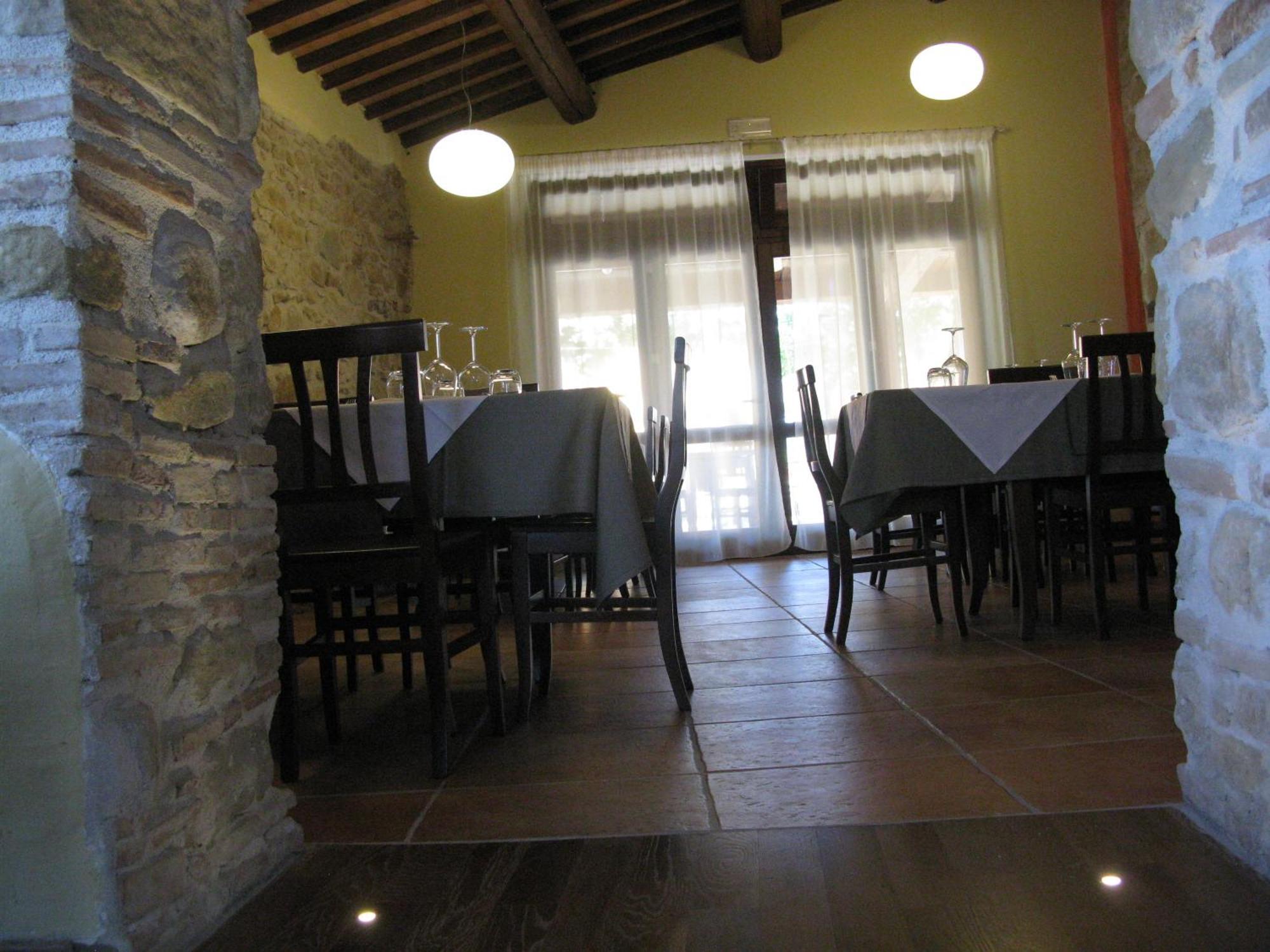 Pietra Maula Agriturismo Castelraimondo Εξωτερικό φωτογραφία